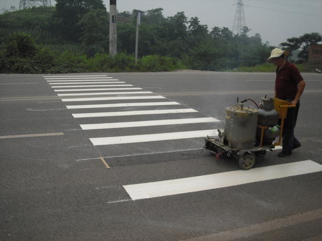 道路標線施工