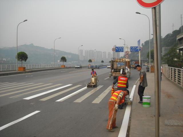 邊緣線中心線